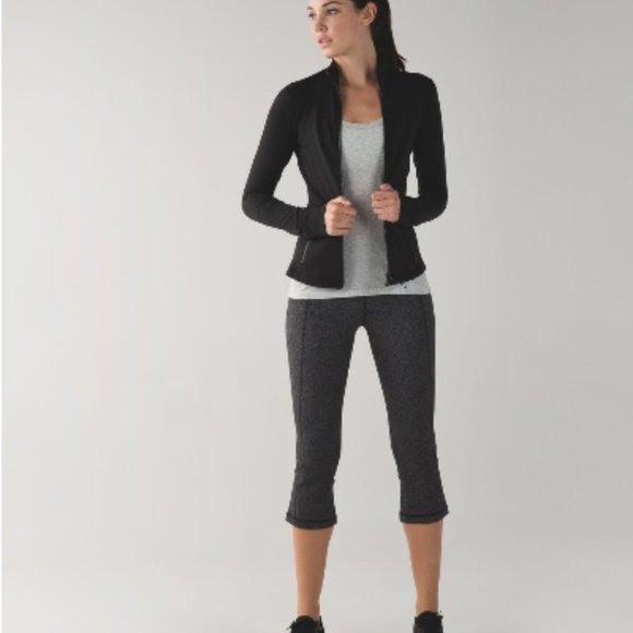 Lululemon Gather & Crow Crop II Heathered Herringbone Grey & Black Size 6 - Picture 10 of 10